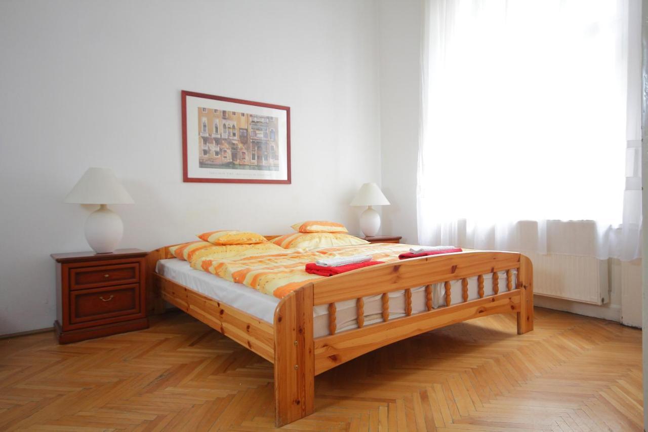 Blue Rose Apartment 布达佩斯 外观 照片